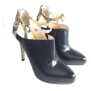 𝅺ENZO Angiolini snake skin black high heels pointed toe